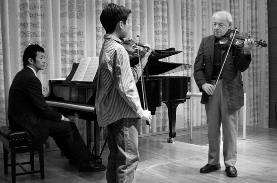 Pauk, György; violinist, 2006-02 bw