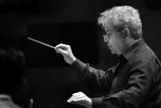 Belohlavek, Jiri; conductor, 2008-03 d_01