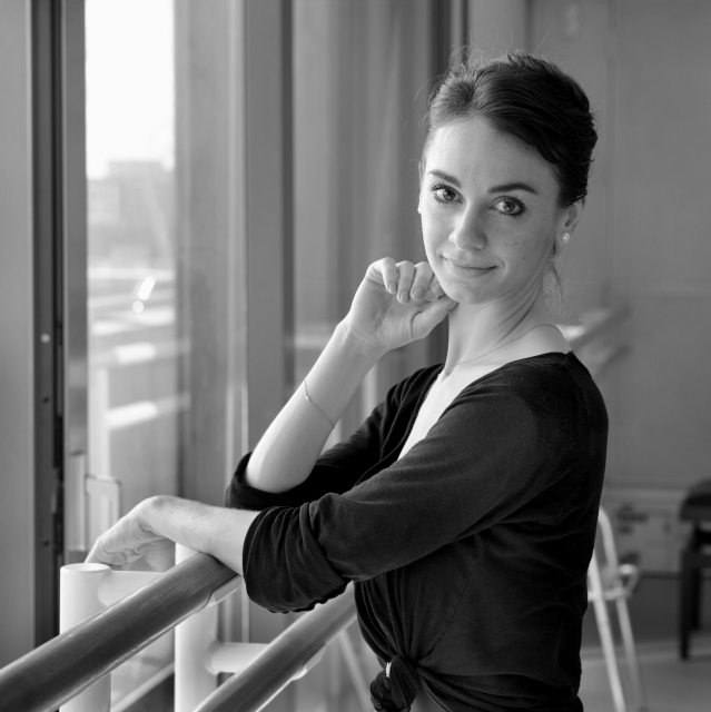 2012-09 Harrod, Elizabeth; First Artist, Royal Ballet_01
